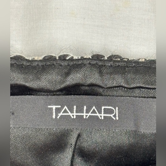 Tahari Elena NWT Woven Tweed Skirt Black White Size 12 Contemporary Office - Picture 6 of 11